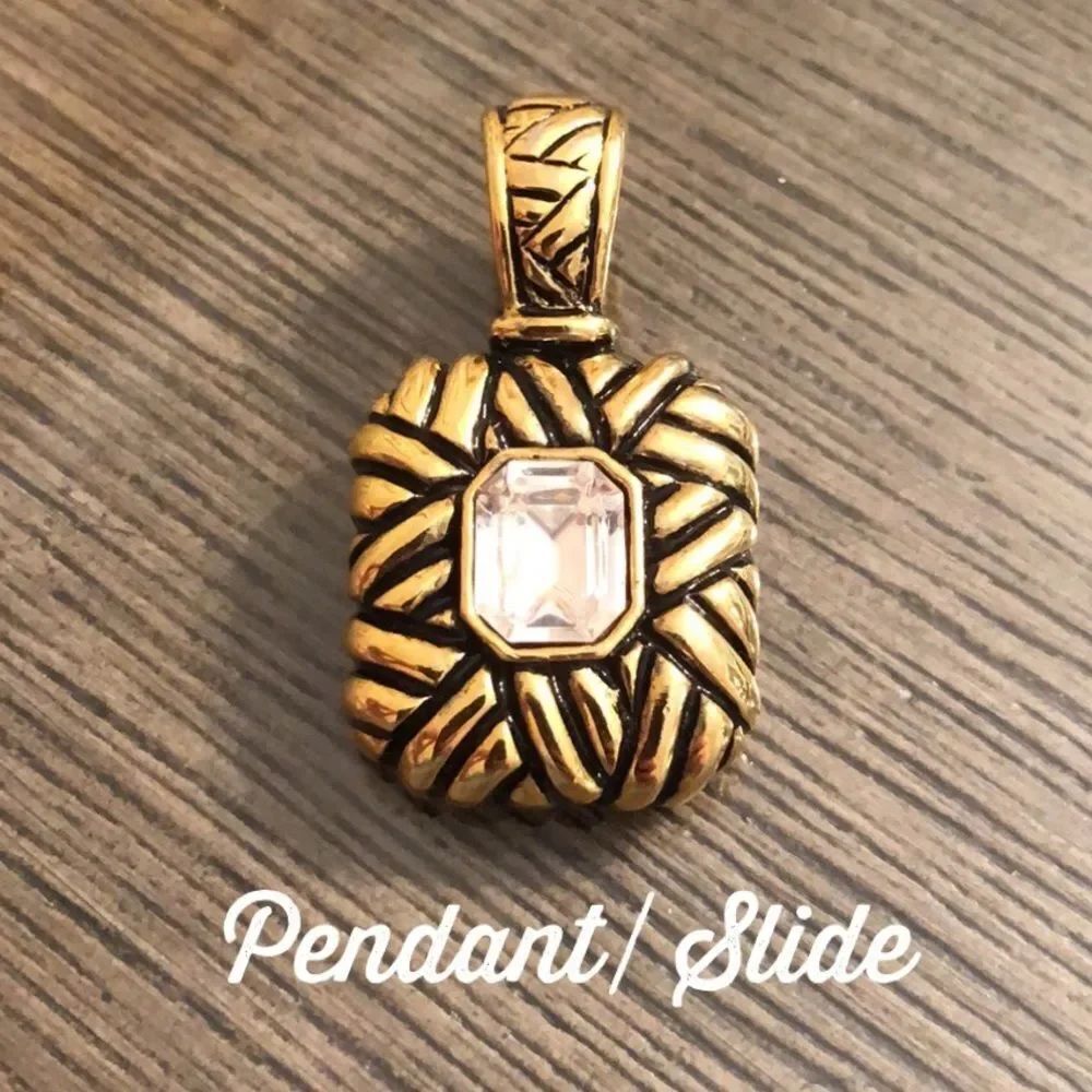Vintage Goldtone Pendant / Slide with Rhinestone